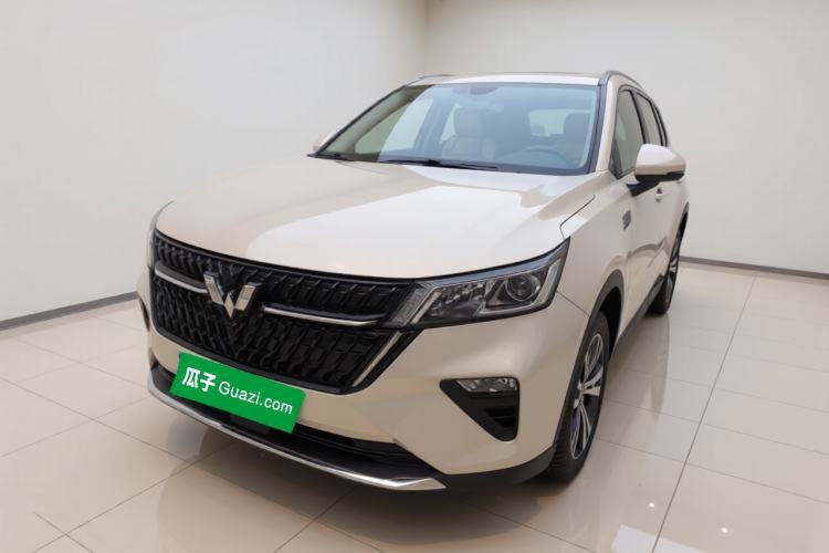 Wuling Asta 2021 1.5T Manual Starlight Edition de segunda mano Guazi used car, China used car export, Used car for sale, Used cars, Cheapest cars for sale