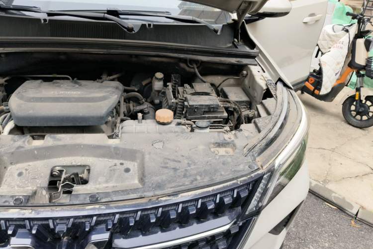 Used Wuling Asta 2021 1.5T CVT Starlight Edition Engine Bay Left