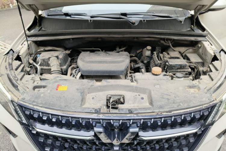 Used Wuling Asta 2021 1.5T CVT Starlight Edition Engine Bay