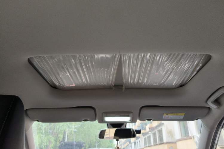 Used Wuling Asta 2021 1.5T CVT Starlight Edition Headliner