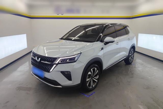 Used Wuling Asta 2022 2.0L DHT Electric-Speed Version