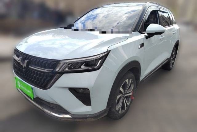 Used Wuling Asta 2022 2.0L DHT Electric-Speed Version