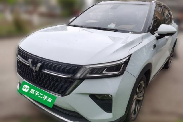 Used Wuling Asta 2022 2.0L DHT Electric-Speed Version
