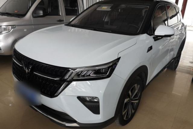 Used Wuling Asta 2022 2.0L DHT Electric-Speed Version