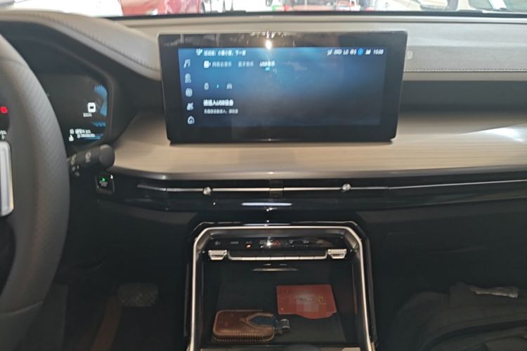 Used Wuling Asta 2022 2.0L DHT Electric-Speed Version Audio And AC Panel