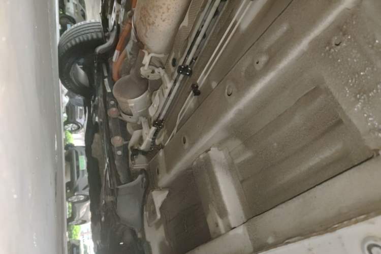 Used Wuling Asta 2022 2.0L DHT Electric-Speed Version Chassis Front Right