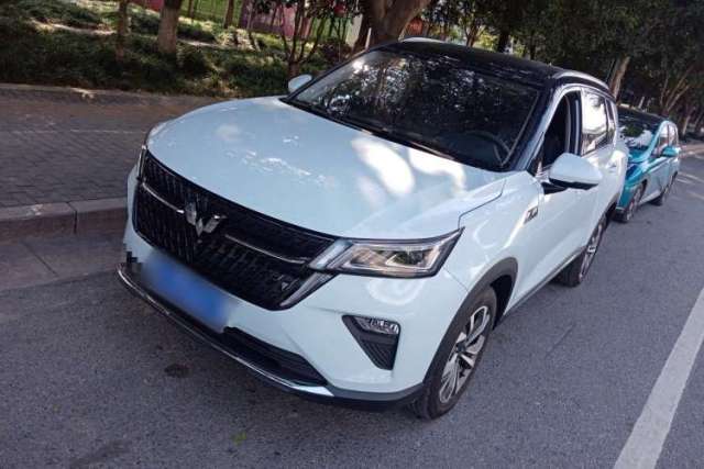 Used Wuling Asta 2022 2.0L DHT Electric-Speed Version