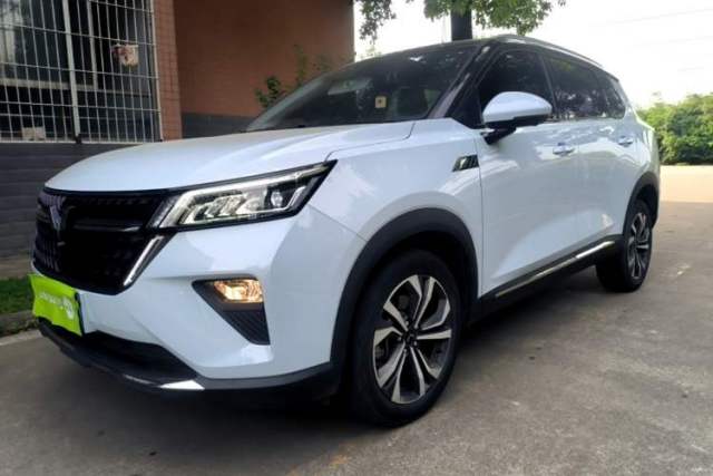 Used Wuling Asta 2022 2.0L DHT Electric-Speed Version