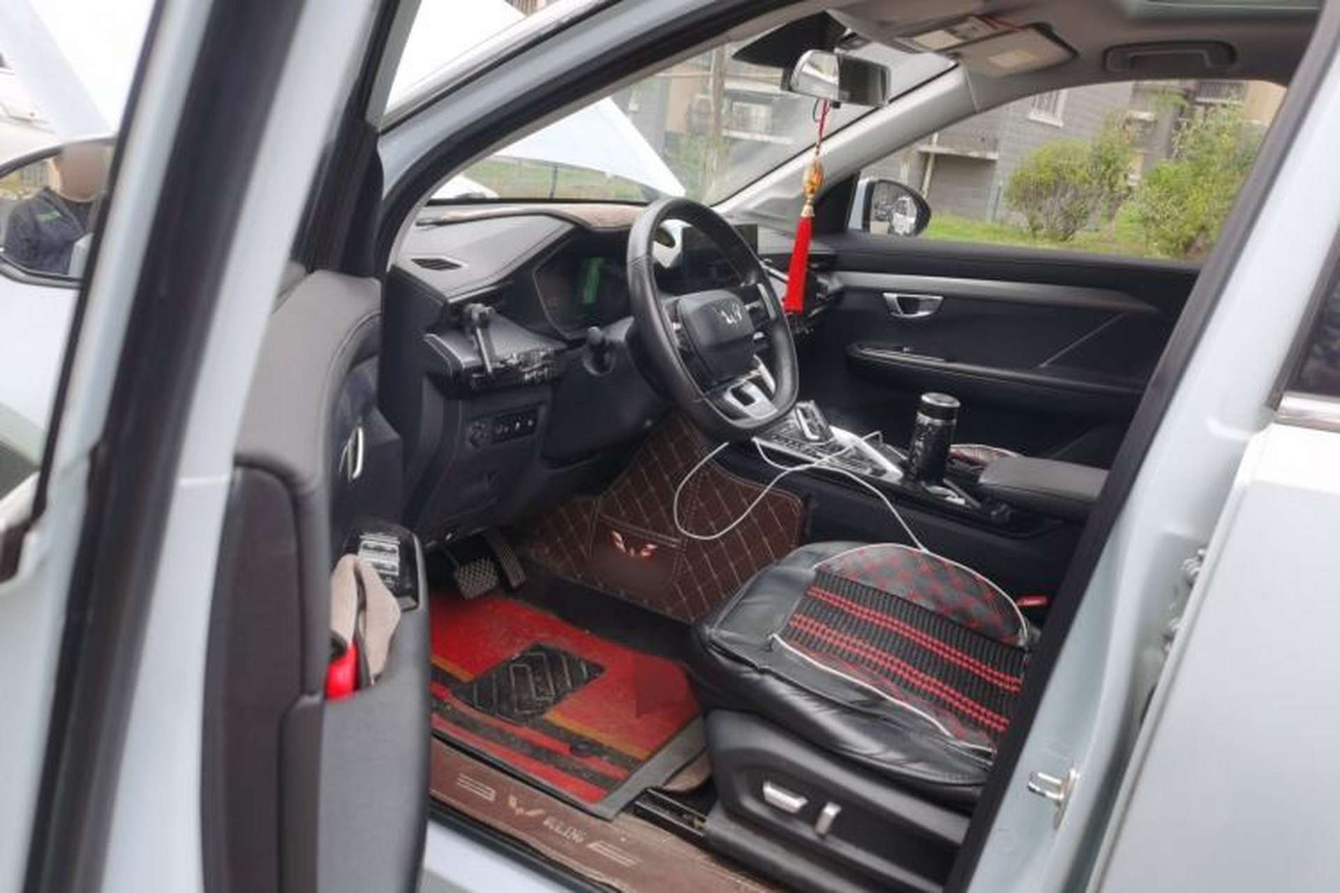 Used Wuling Asta 2022 2.0L DHT Electric-Speed Version Driver Seat