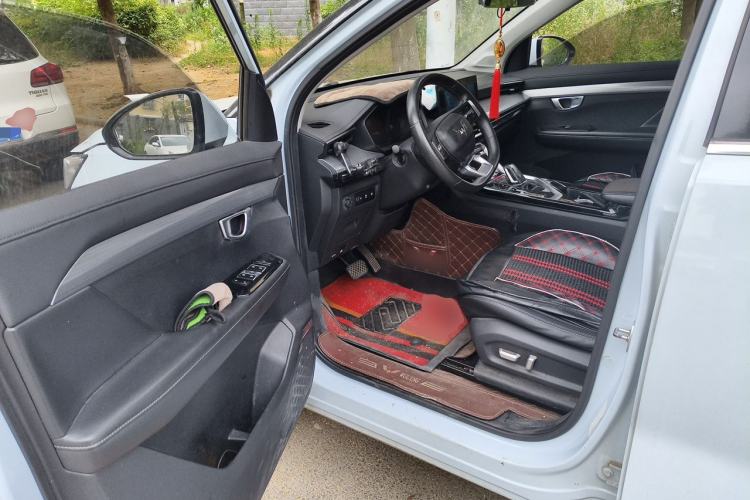 Used Wuling Asta 2022 2.0L DHT Electric-Speed Version Driver Seat