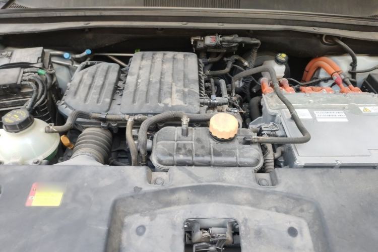 Used Wuling Asta 2022 2.0L DHT Electric-Speed Version Engine Bay