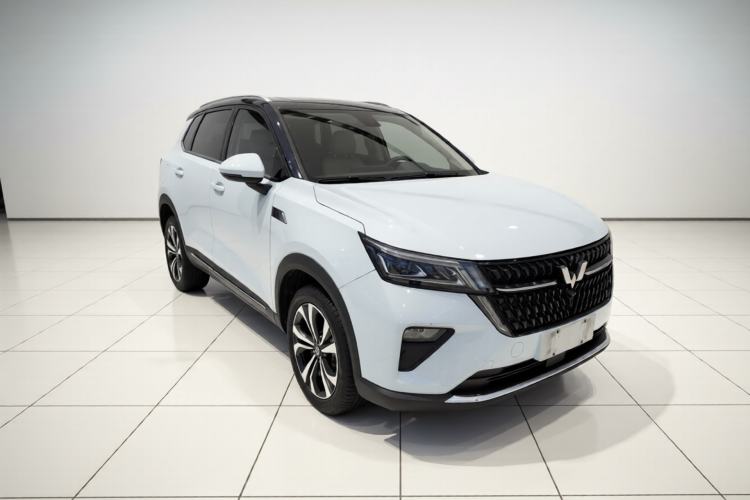 Used Wuling Asta 2022 2.0L DHT Electric-Speed Version Exterior 1