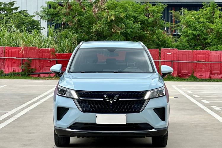 Used Wuling Asta 2022 2.0L DHT Electric Power Version Exterior 1