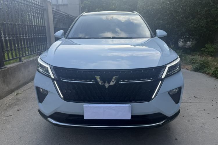 Used Wuling Asta 2022 2.0L DHT Electric-Speed Version Exterior 1