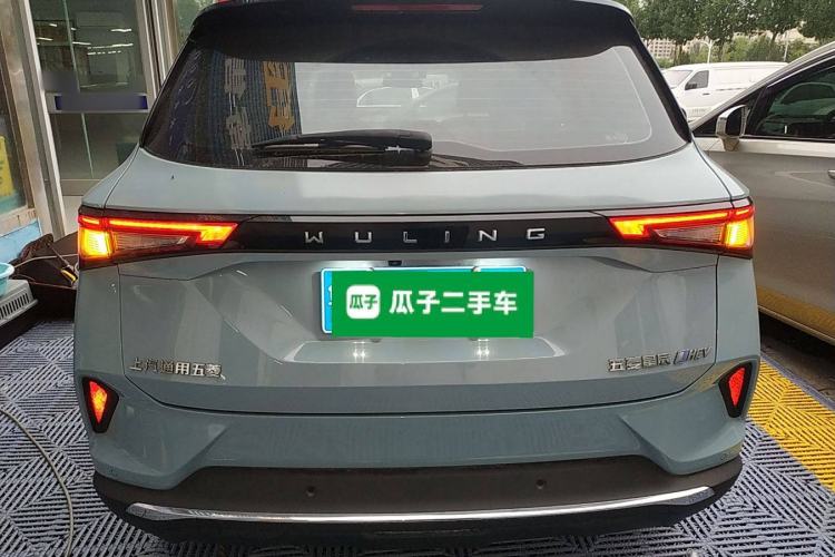 Used Wuling Asta 2022 2.0L DHT Electric-Speed Version Exterior 4