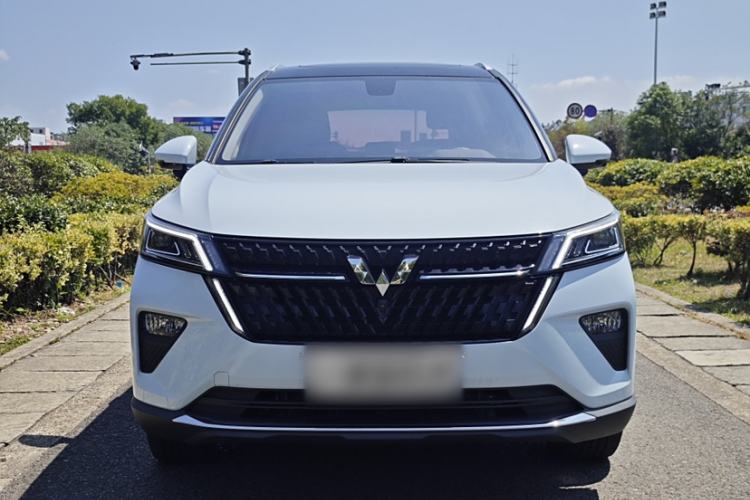 Used Wuling Asta 2022 2.0L DHT Electric-Speed Version Exterior 6