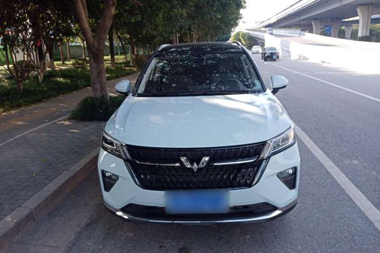 Used Wuling Asta 2022 2.0L DHT Electric-Speed Version Front