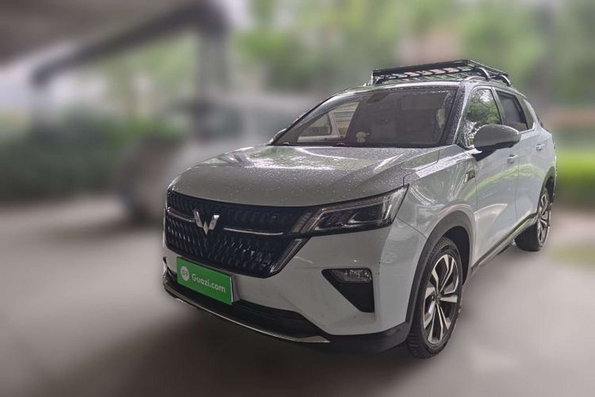 Used Wuling Asta 2022 2.0L DHT Electric-Speed Version Front Left 45 Deg