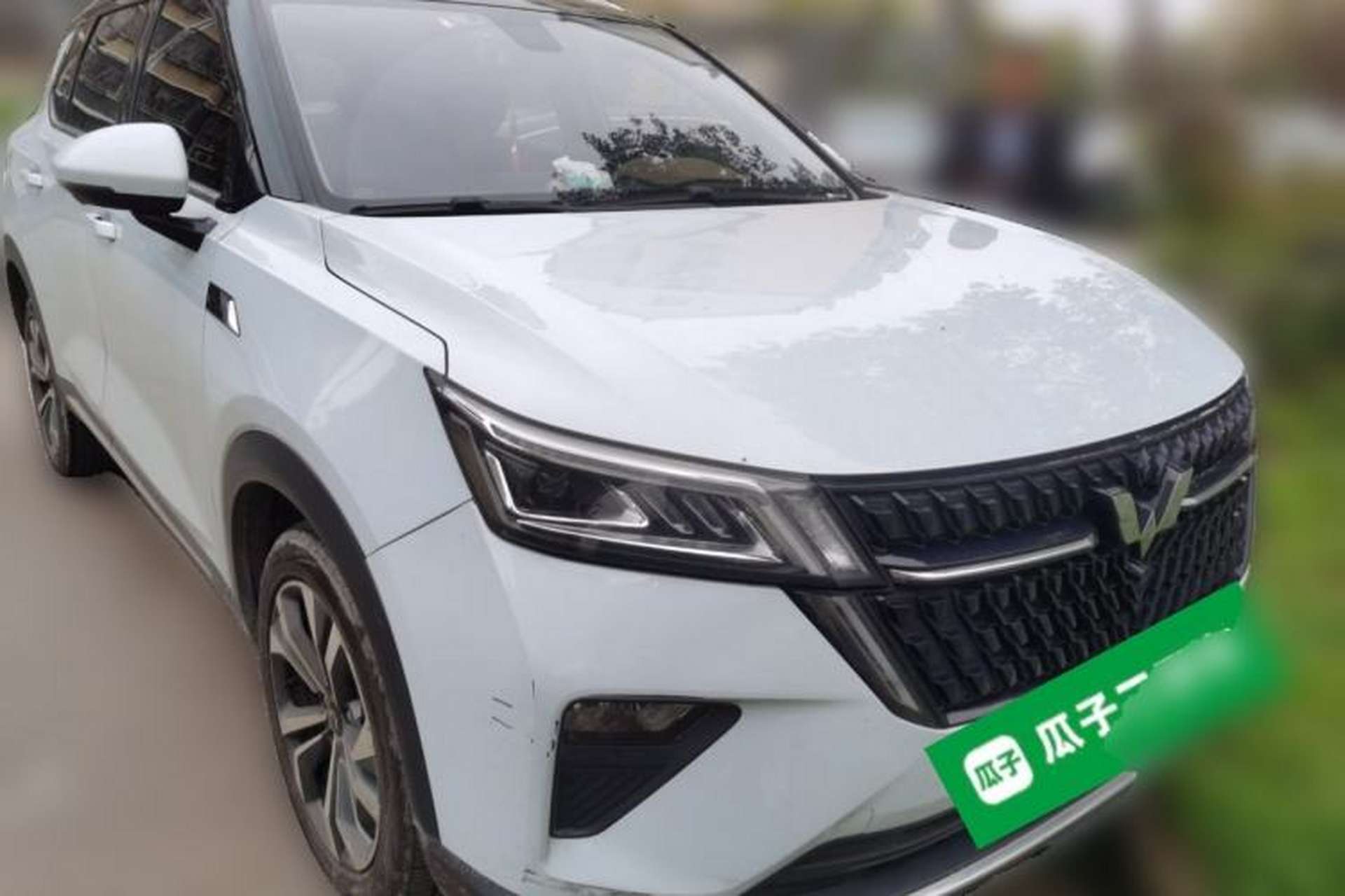 Used Wuling Asta 2022 2.0L DHT Electric-Speed Version Front Right 45 Deg