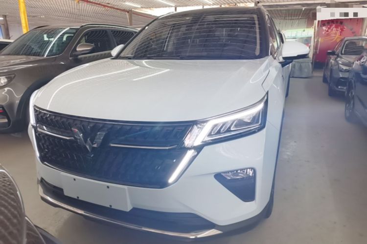 Used Wuling Asta 2022 2.0L DHT Electric-Speed Version Front