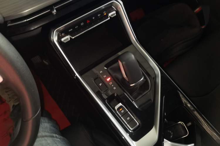 Used Wuling Asta 2022 2.0L DHT Electric Power Version Gear Lever