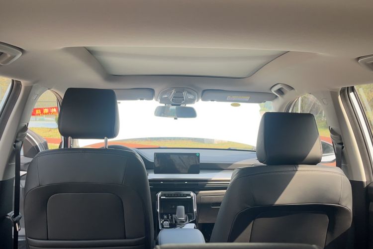 Used Wuling Asta 2022 2.0L DHT Electric-Speed Version Headliner