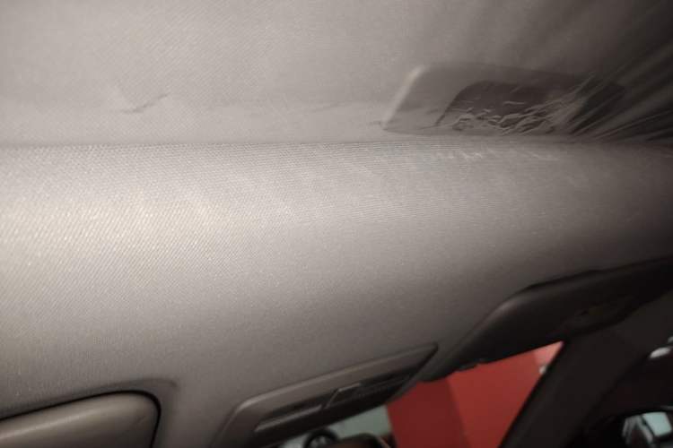 Used Wuling Asta 2022 2.0L DHT Electric-Speed Version Headliner
