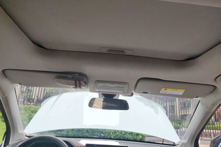 Used Wuling Asta 2022 2.0L DHT Electric-Speed Version Headliner