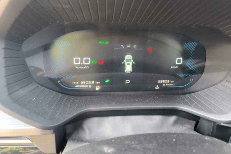Used Wuling Asta 2022 2.0L DHT Electric-Speed Version Instrument Cluster
