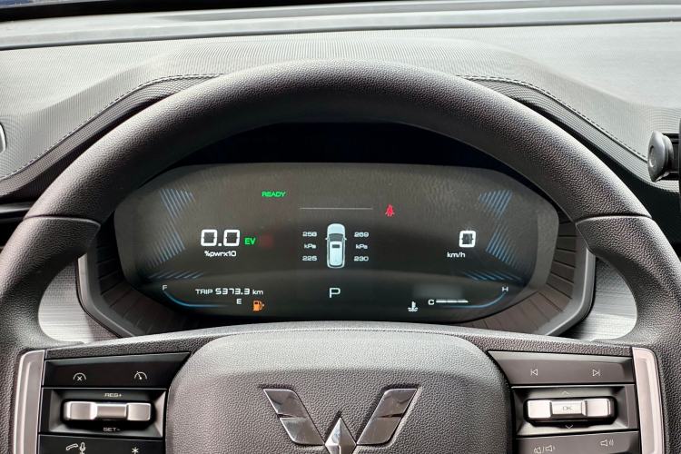 Used Wuling Asta 2022 2.0L DHT Electric Power Version Instrument Cluster