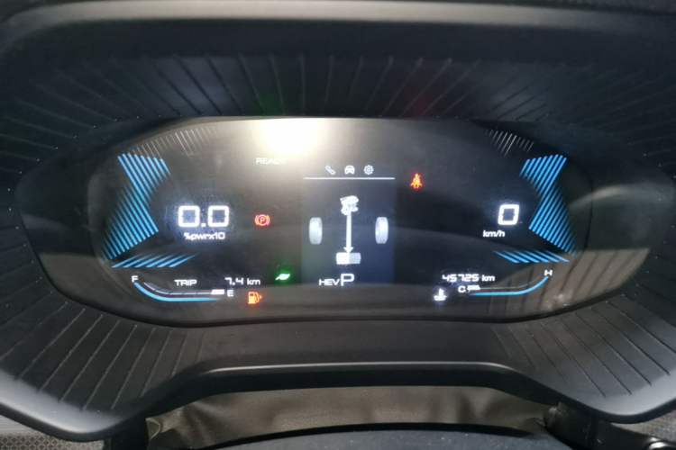 Used Wuling Asta 2022 2.0L DHT Electric-Speed Version Instrument Cluster