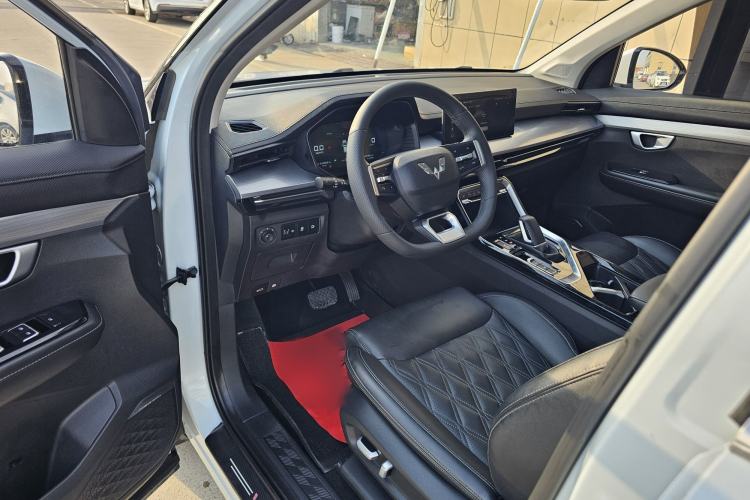 Used Wuling Asta 2022 2.0L DHT Electric-Speed Version Interior 2