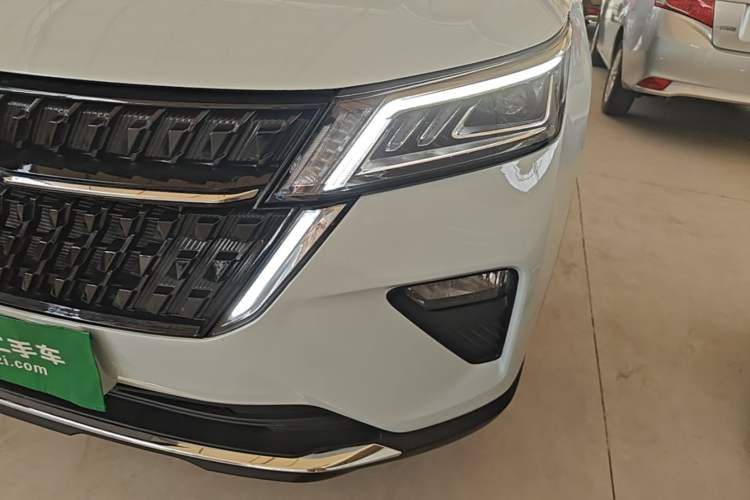 Used Wuling Asta 2022 2.0L DHT Electric-Speed Version Left Front Headlight