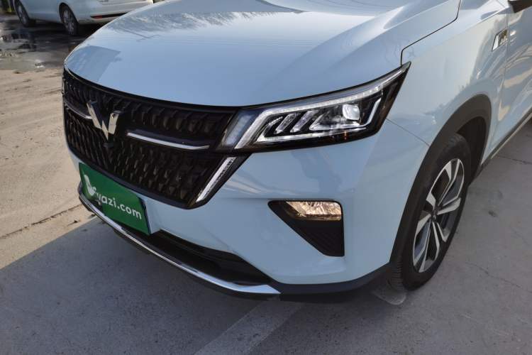 Used Wuling Asta 2022 2.0L DHT Electric-Speed Version Left Front Headlight
