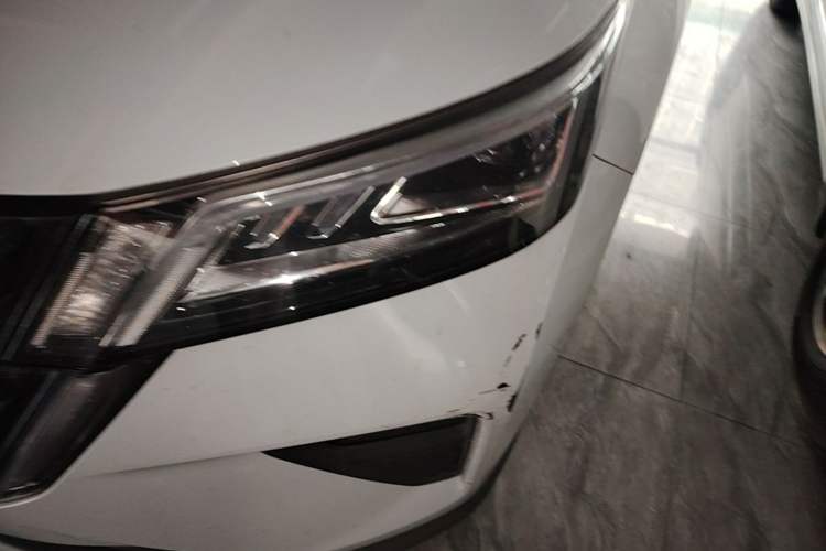 Used Wuling Asta 2022 2.0L DHT Electric-Speed Version Left Front Headlight