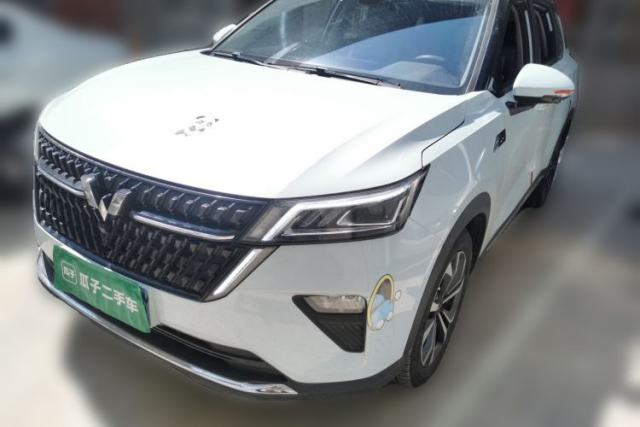 Used Wuling Asta 2022 2.0L DHT Electric-Speed Version