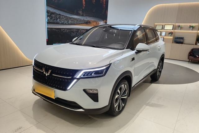 Wuling Asta 2022 2.0L DHT Electric-Speed Version usado