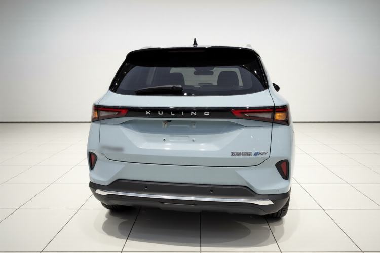 Used Wuling Asta 2022 2.0L DHT Electric-Speed Version Rear