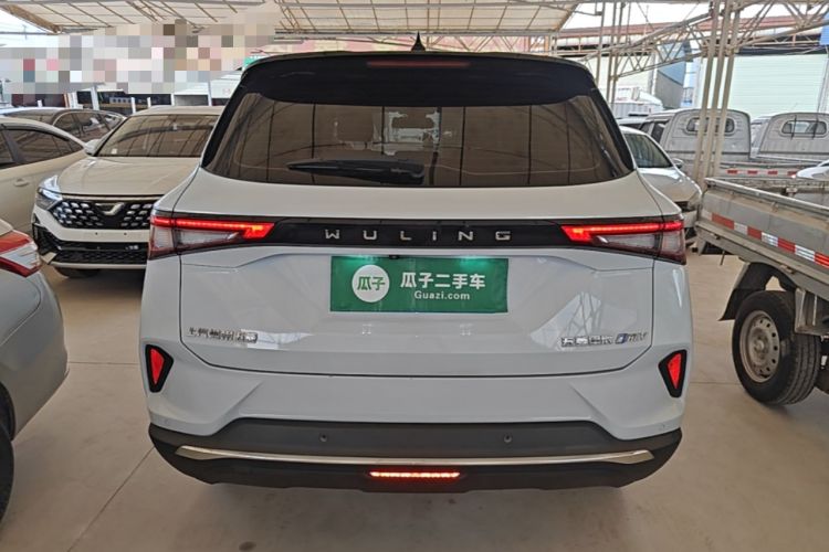 Used Wuling Asta 2022 2.0L DHT Electric-Speed Version Rear