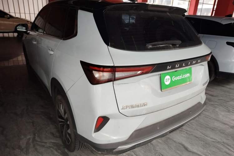 Used Wuling Asta 2022 2.0L DHT Electric-Speed Version Rear Left 45 Deg