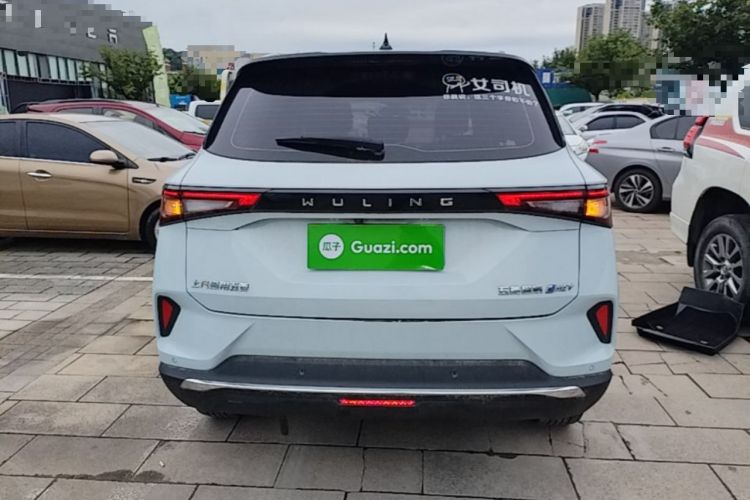 Used Wuling Asta 2022 2.0L DHT Electric-Speed Version Rear