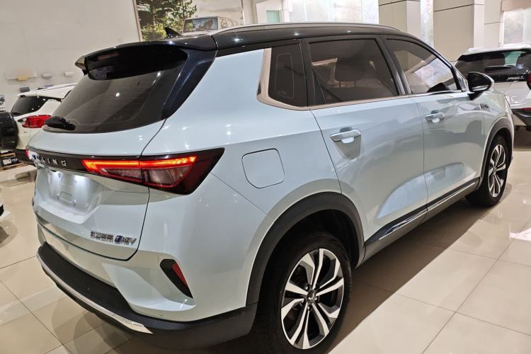 Used Wuling Asta 2022 2.0L DHT Electric-Speed Version Rear Right 45 Deg