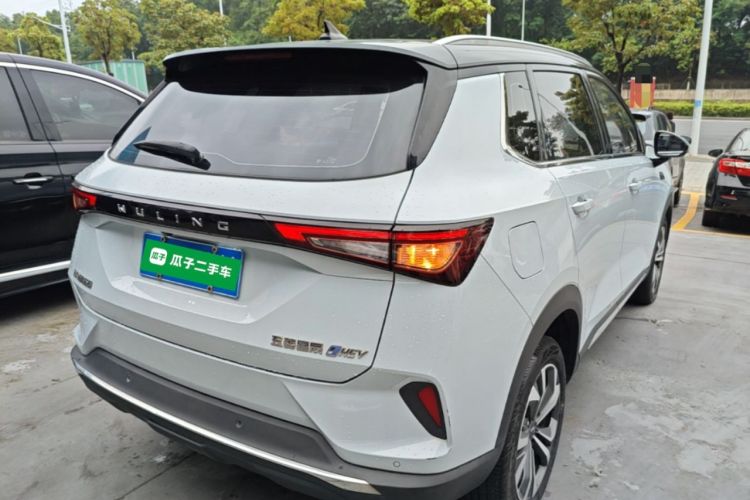 Used Wuling Asta 2022 2.0L DHT Electric-Speed Version Rear Right 45 Deg