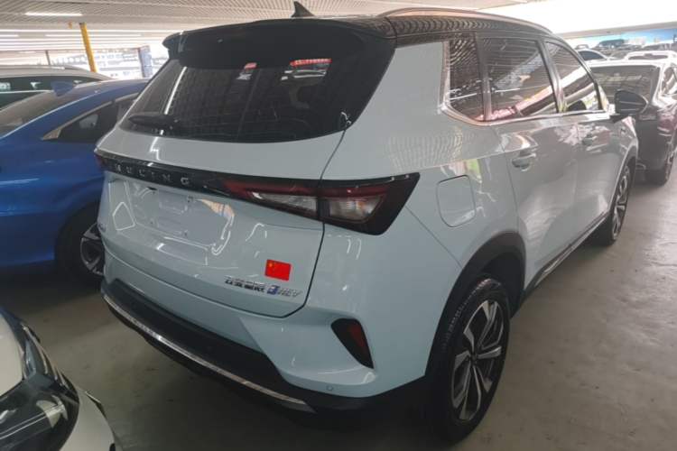 Used Wuling Asta 2022 2.0L DHT Electric-Speed Version Rear Right 45 Deg