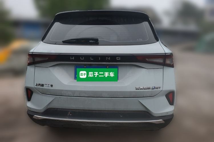 Used Wuling Asta 2022 2.0L DHT Electric-Speed Version Rear