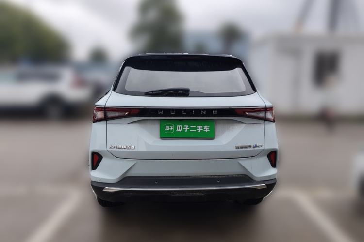 Used Wuling Asta 2022 2.0L DHT Electric-Speed Version Rear