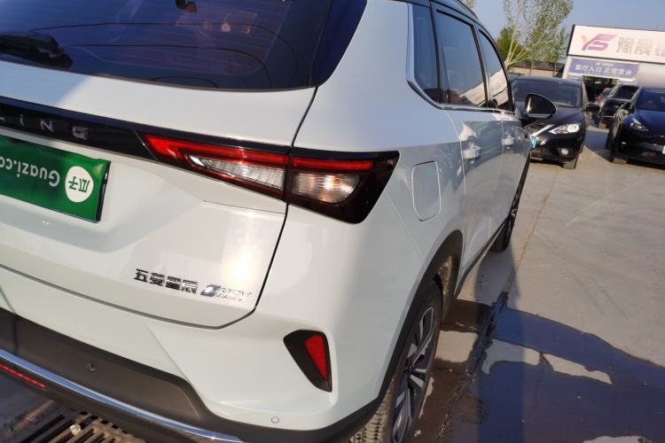 Used Wuling Asta 2022 2.0L DHT Electric-Speed Version Right Rear Taillight
