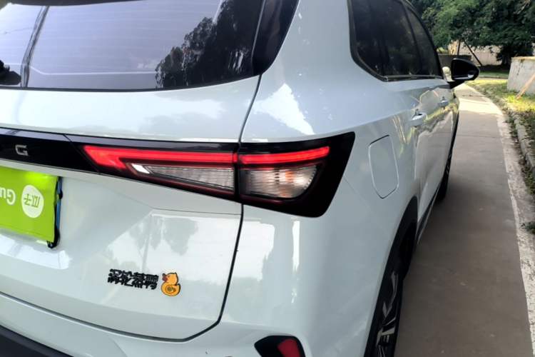 Used Wuling Asta 2022 2.0L DHT Electric-Speed Version Right Rear Taillight