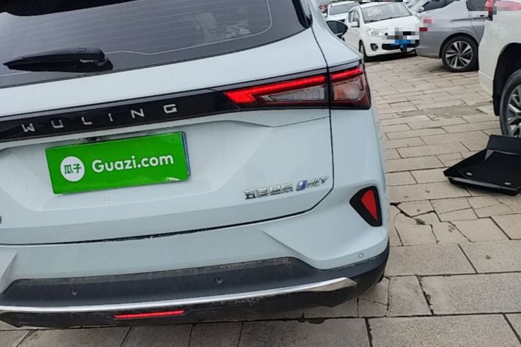 Used Wuling Asta 2022 2.0L DHT Electric-Speed Version Right Rear Taillight