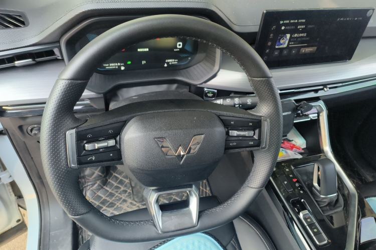 Used Wuling Asta 2022 2.0L DHT Electric-Speed Version Steering Wheel